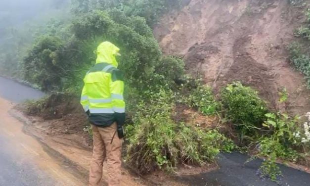 DESLIZAMIENTO DE TALUD EN LAS CUMBRES DE ACULTZINGO