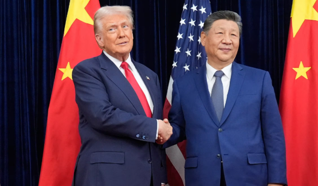 Trump y Xi alcanzan un acuerdo sobre tierras raras y aranceles en su reunión en Corea del Sur