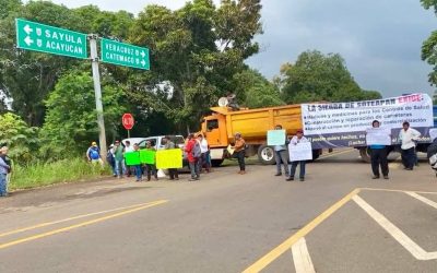 #Bloqueo en la carretera costera del Golfo en el tramo #Acayucan-#SanMiguel