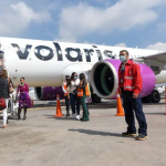 Los pilotos mexicanos protestan contra Volaris por la contratación de aviadores extranjeros