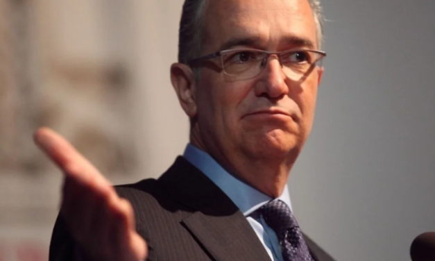 Suprema Corte falla contra Salinas Pliego y ratifica sus deudas con Hacienda