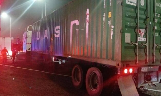Detienen a ladrón tras robo de tractocamión en la Xalapa–Cantona