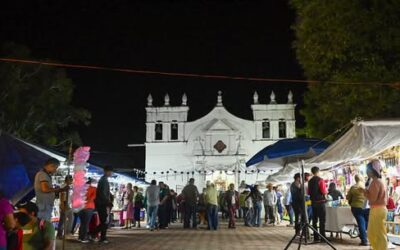 COTAXTLECOS PRESENTES EN LA FERIA Y FIESTAS DE LA VIRGEN DE LA O EN CUYUCUENDA