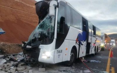 DOS PERSONAS MUERTAS Y DIEZ LESIONADAS EN ACCIDENTE EN LA 135D #OAXACA –#CUACNOPALAN