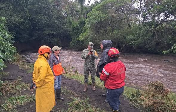 SE DESBORDA EL RIO «LA PALMA» EN CATEMACO