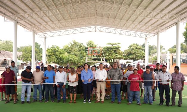 CON MAGNAS OBRAS MARIA ELENA SOLANA TRANSFORMA POPOTAL
