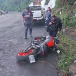 ROBAN MOTOCICLETA EN HUATUSCO; PRESUNTO RESPONSABLE HUYE ENTRE LA MALEZA.