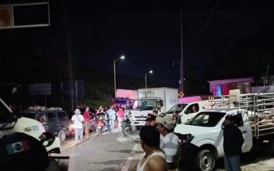 Continúa cerrada la carretera federal 180 a la altura de #Alvarado: Capufe