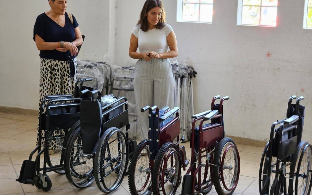 DIF San Rafael recibe donación de aparatos funcionales