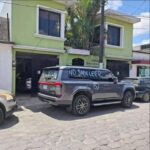 OBSTRUYE COCHERA Y SE LLEVA RECUERDITO!