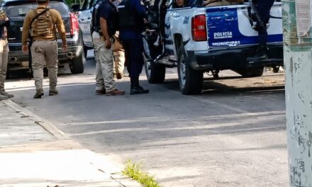 ACUSAN A POLICIAS MUNICIPALES DE COSAMALOAPAN DE PRESUNTAMENTE CAUSAR LA MUERTE DE UN CIUDADANO