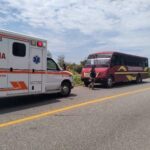 ATAQUE ARMADO CONTRA AUTOBÚS EN JUCHITÁN DEJA UN PASAJERO SIN VIDA Y AL CHOFER GRAVEMENTE HERIDO