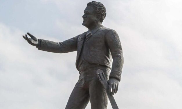 CELEBRAN 128 ANIVERSARIO DEL NATALICIO DE LORENZO BARCELATA EN TLALIXCOYAN