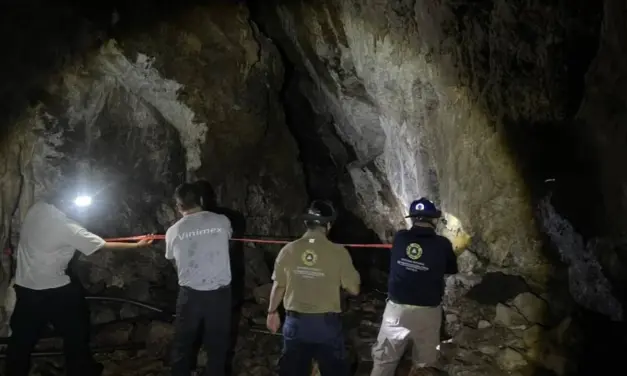 Rescatistas de Zongolica participaron en búsqueda en grutas de Cuetzalan