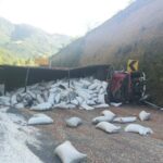 VOLCADURA DE TRAILER EN MALTRATA