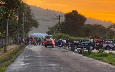 Cierre vial en Coatepec es capricho político de Antonio Cabañas y Benedicto Fernández.
