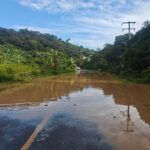 TRAS INTENSA LLUVIA, NO HAY PASO EN LA LAGUNA DE GUZMANTLA ADELANTE DE CALERIA