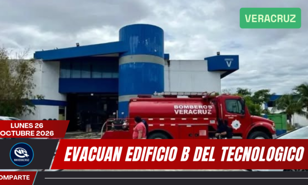 SUSTO EN EL TECNOLOGICO DE VERACRUZ, EVACUAN EDIFICIO B
