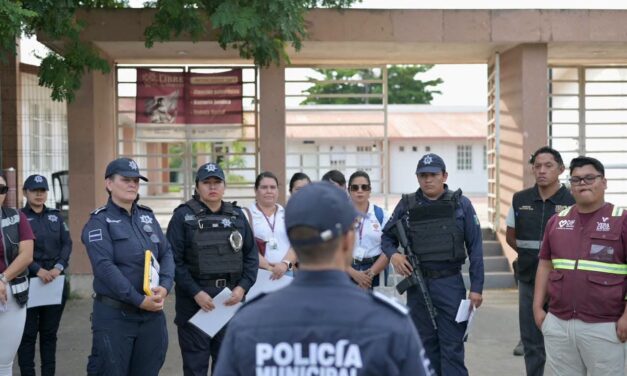 Impulsa Rosa María “Patrulla Familiar, Hogar Seguro” en la ciudad de Veracruz para prevenir la violencia de género