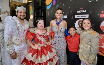 Regina Torrecilla Delgado y José Luis Covarrubias González formalizaron sus candidaturas a Reina Infantil y Rey del Carnaval de Veracruz 2027