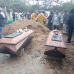 BAJO LA LLUVIA, DAN EL ÚLTIMO ADIÓS A LAS CUATRO MUJERES FALLECIDAS POR EL DERRUMBE DE UNA BARDA EN VILLA ALLENDE