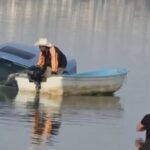 Sufre convulsión mientras se encontraba en el vehículo